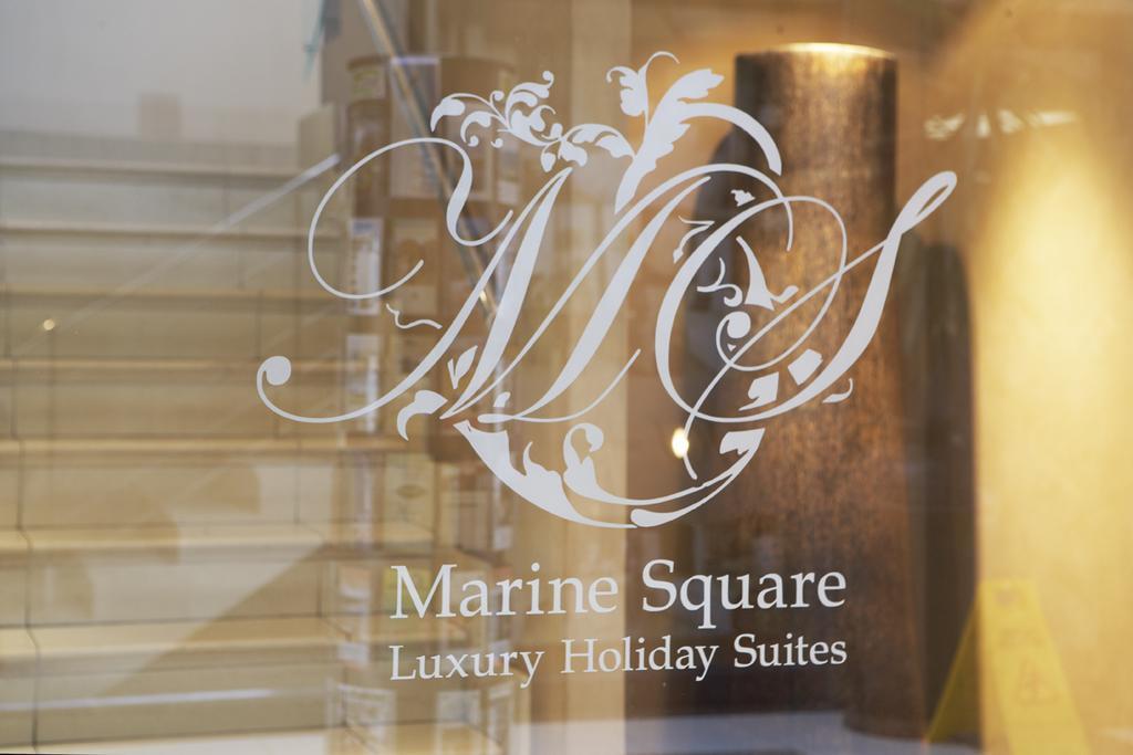 Marine Square Luxury Suites Hermanus Extérieur photo