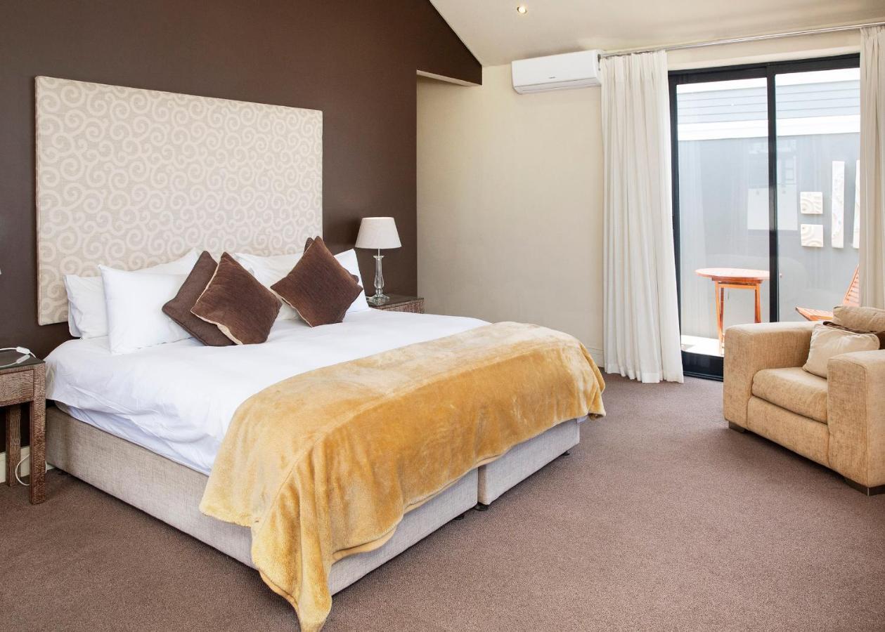Marine Square Luxury Suites Hermanus Extérieur photo